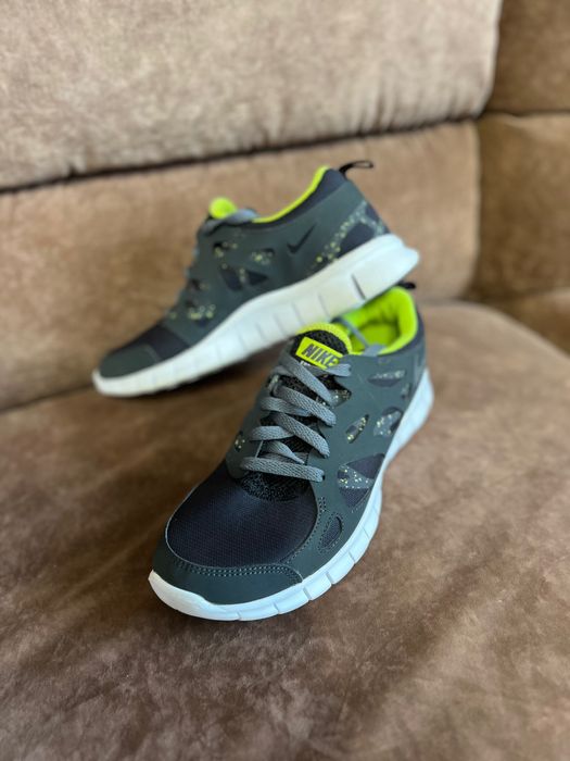 Нові кросівки Nike Free Run 2   39 р