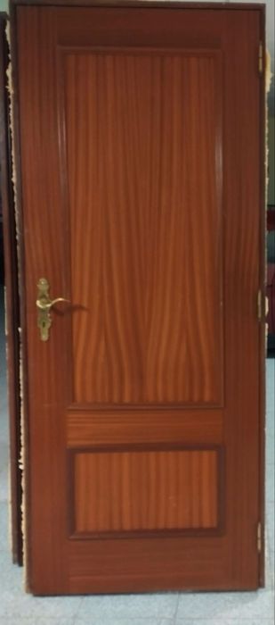 Vendo 4 portas completamente novas