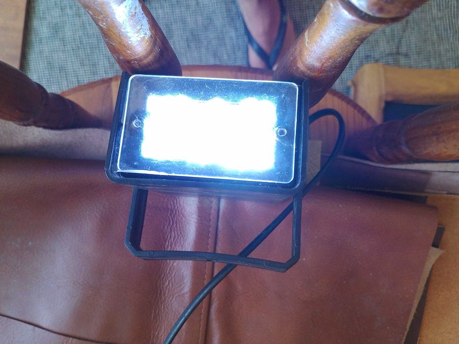 Luz de Strobe com Regulador de Frequência