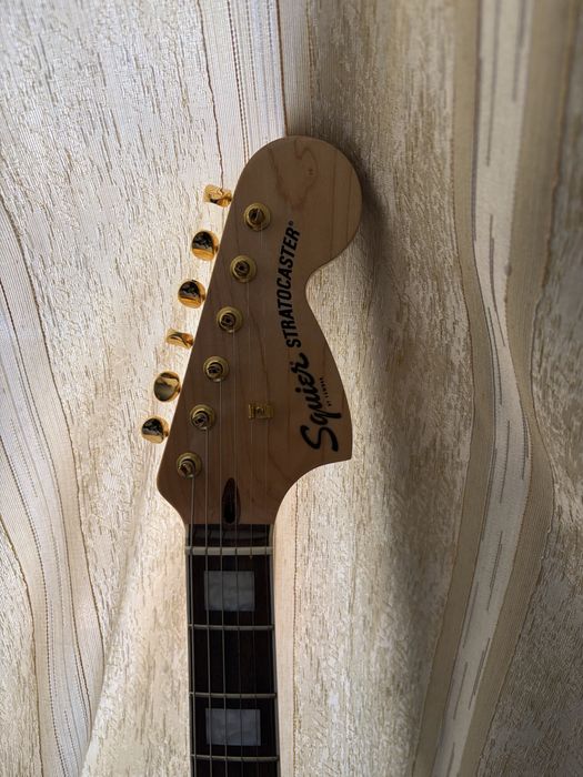 Squier 40th Anniversary Stratocaster SSB