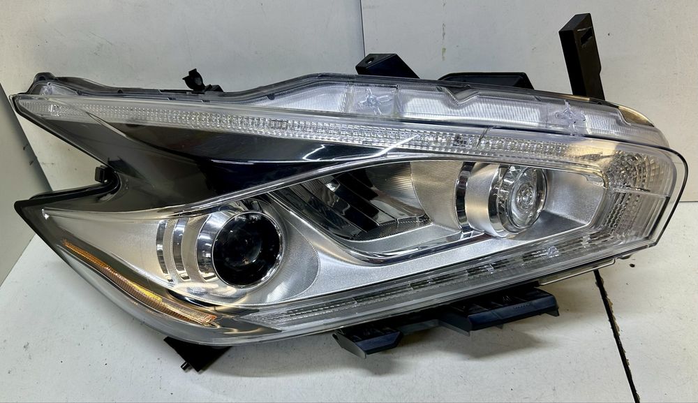 Фара правая Nissan Murano 2015-2018 год USA full led 260109UE5C