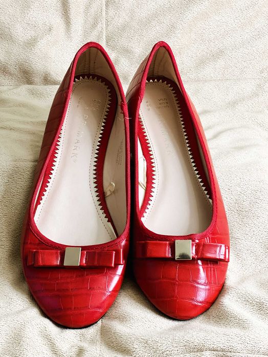 Червоні балетки 39 розмір хіт сезону жіночий стиль