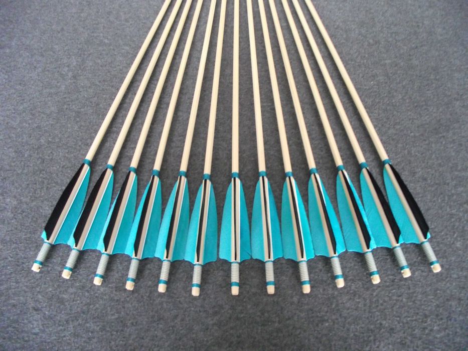 30-35 świerk  nr 574 Komplet 32" strzał do łuku strzała drewniana