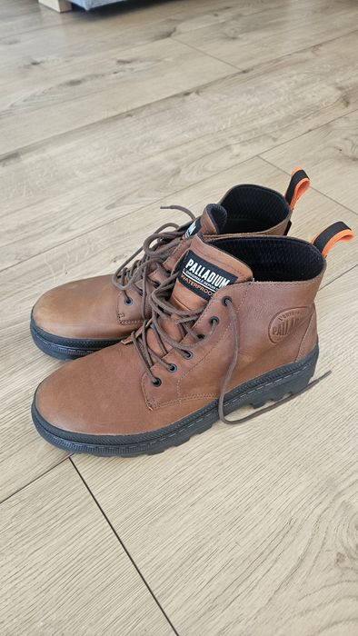 Buty trapery Palladium rozm.43 - stan idealny