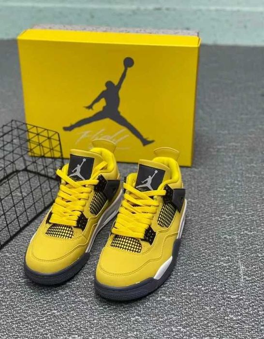 Jordan 4 Retro tour yellow R.46