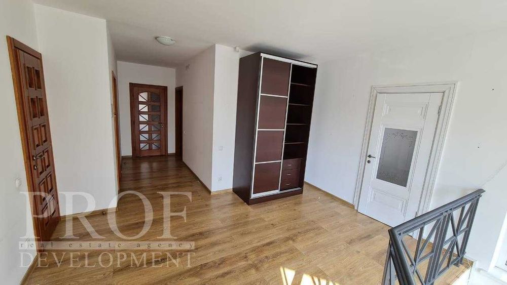 БЕЗ% будинок під офіс або житло  Голосіівський рн (350 м2)