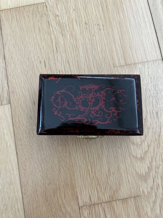 Caixa em laca - caixa jóias