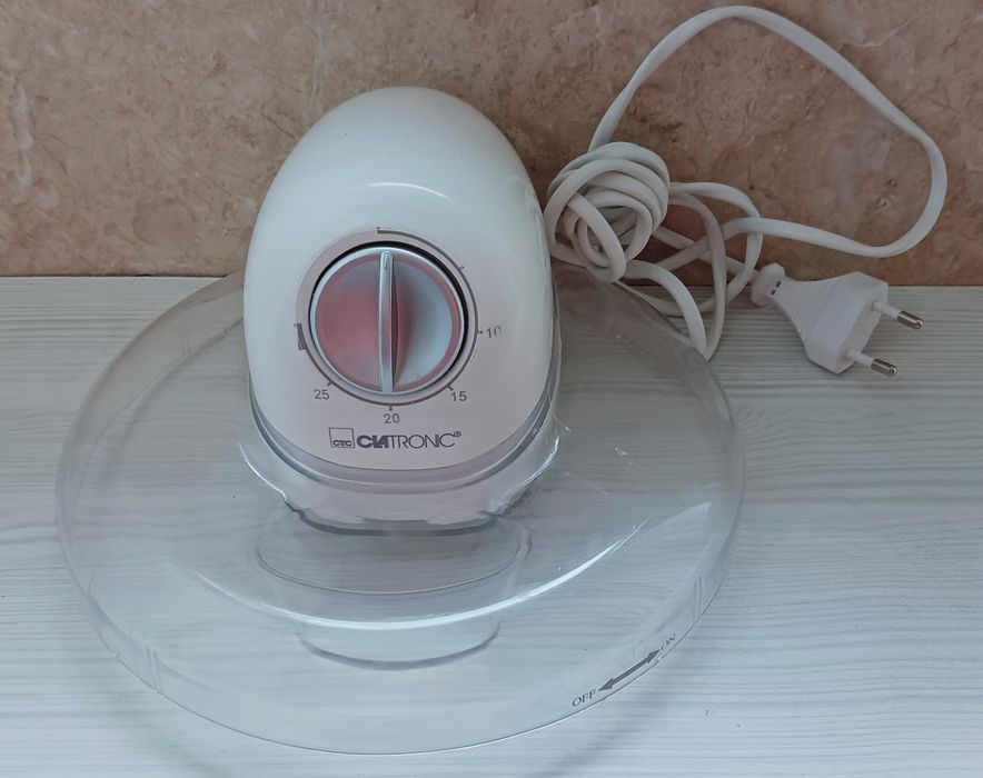Мороженеця clatronic ICM 3225
