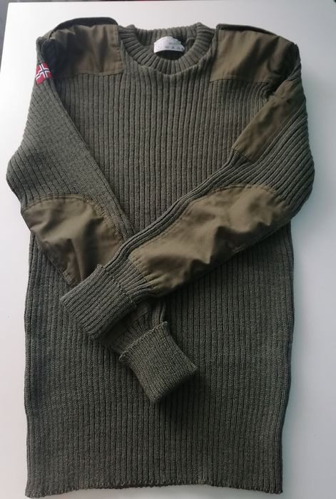 100 % шерсть ,светр