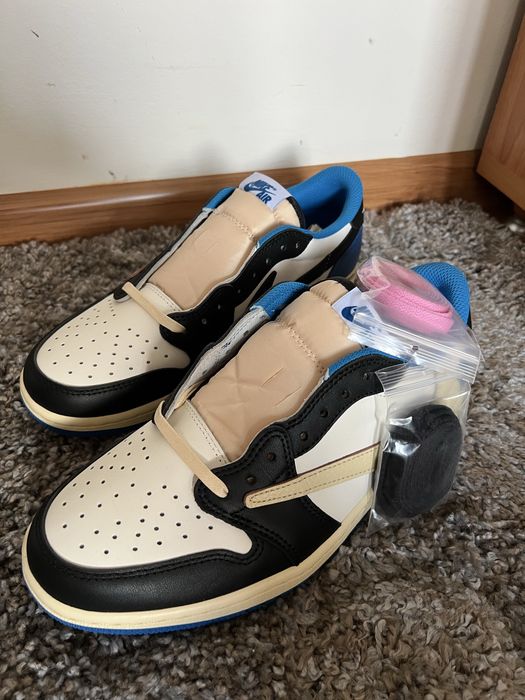 ButyTravisy size 42