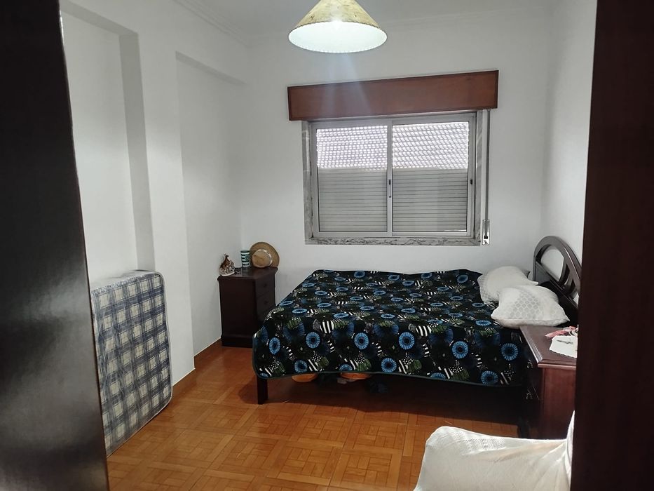 Quarto em Seixal para duas pessoas com despesa incluída