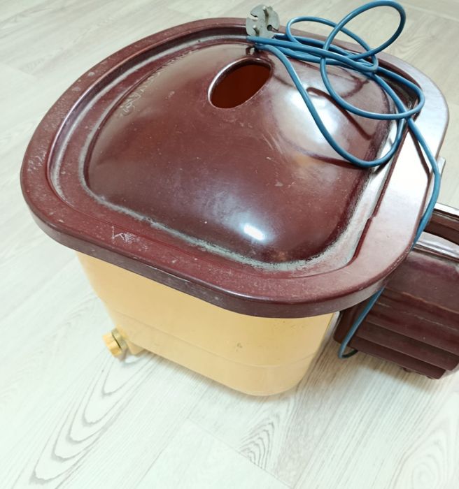 Пральна машина,, Малюка,,