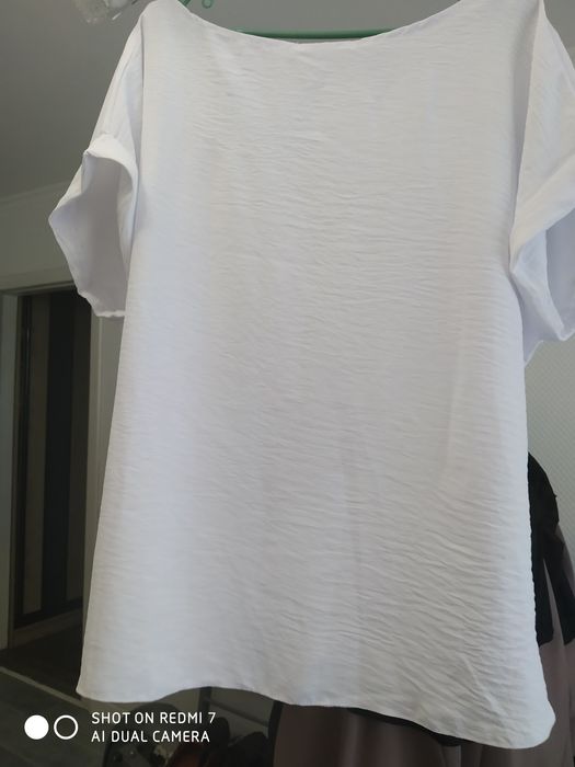 Блузки новые супербаталПОГ 65 см