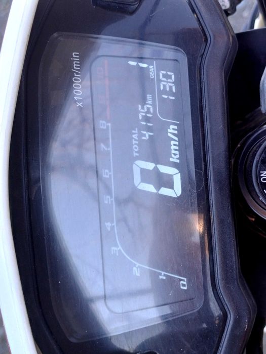 Мотоцикл Хорнет Дакар про