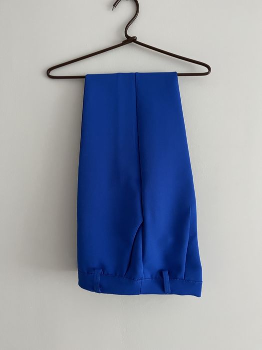 Elegancki garnitur damski chabrowy