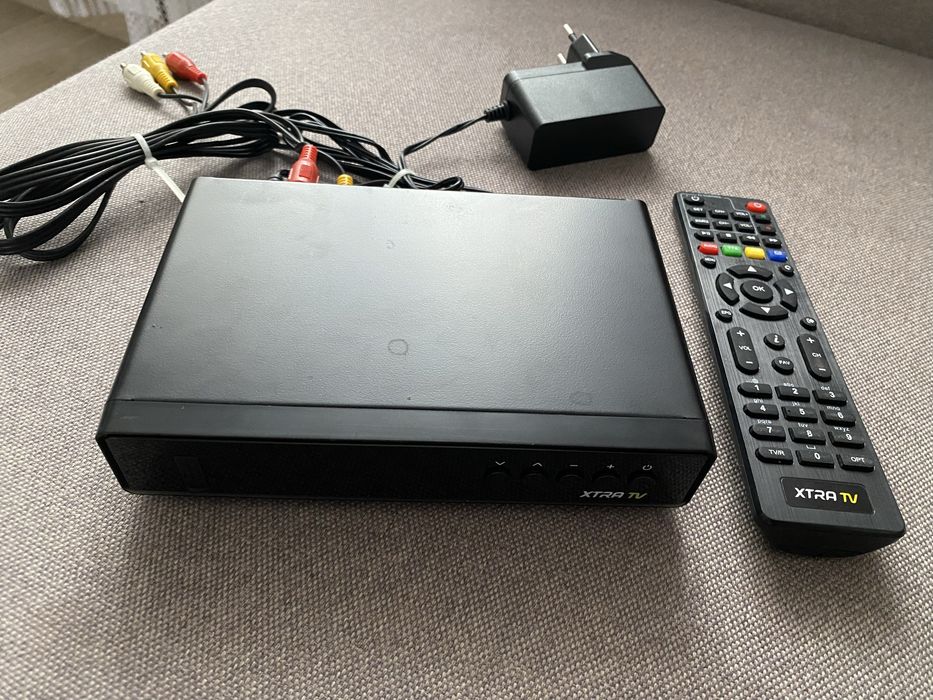 Цифровий супутниковий HD приймач XtraT: sTB v1 DV3S2 HOMI