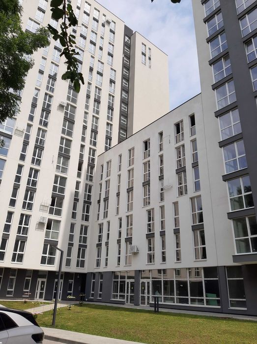Власник Видова 1 кім квартира в ЖК Америка - зображення 1