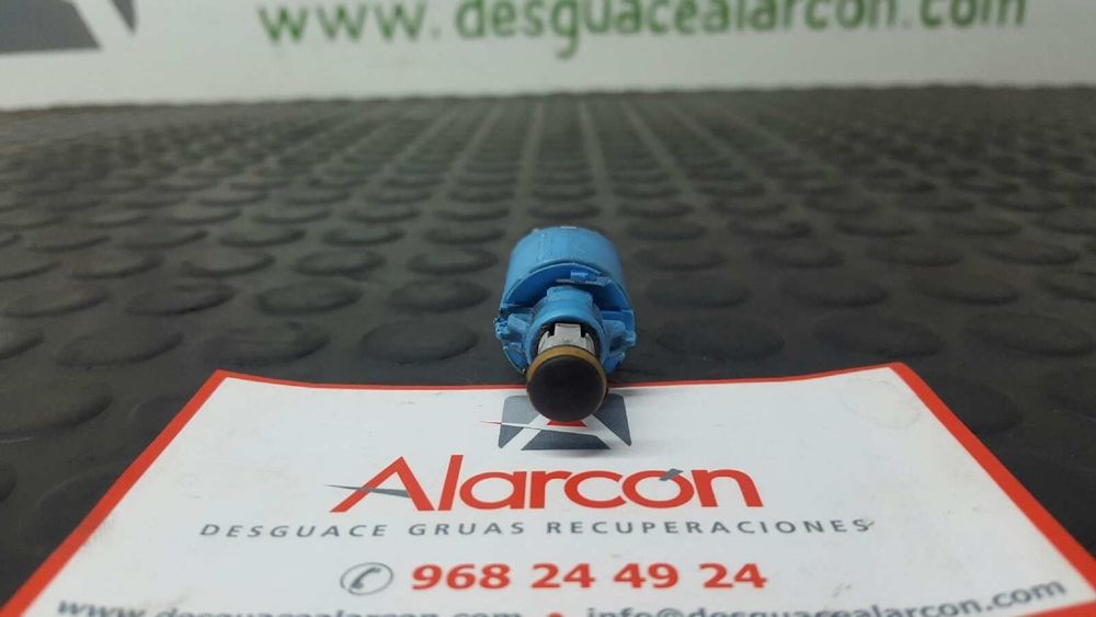 INTERRUPTOR RENAULT MEGANE II 2002 -8200168239B