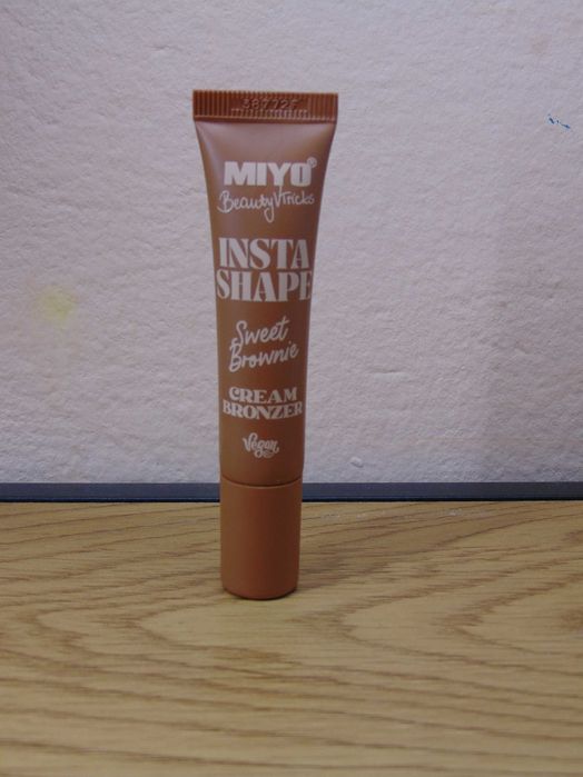 Miyo - brązer kremowy Insta shape - Sweet Brownie
