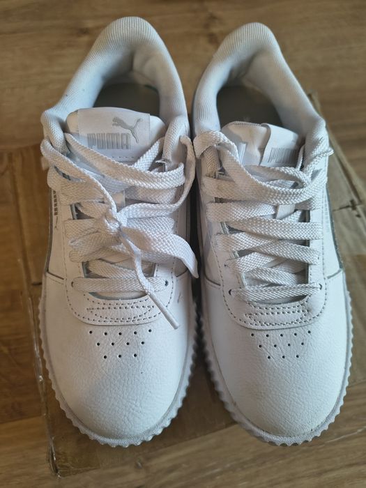 Sneakersy Puma białe