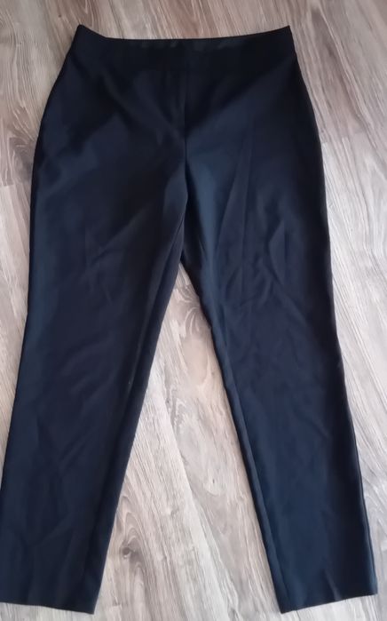 Spodnie damskie 42