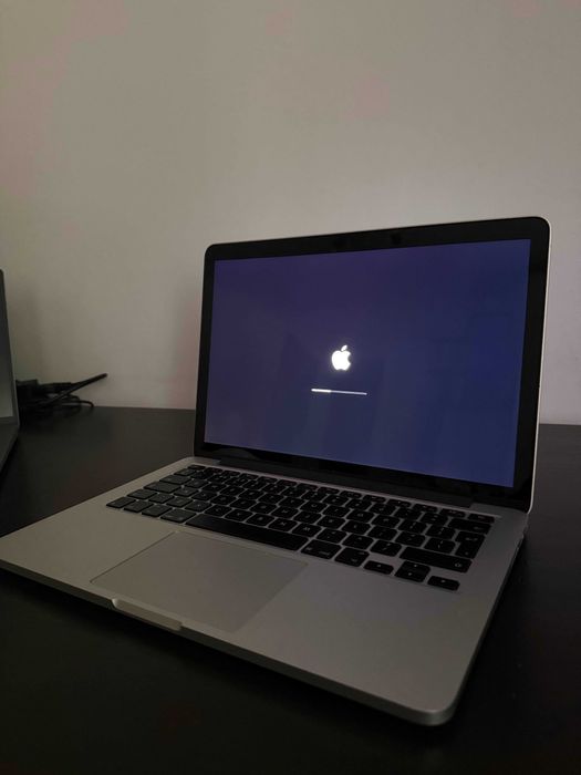 MacBook Pro 13" (2014) i5 2.6 GHz 8 GB RAM SSD Stan bardzo dobry