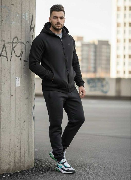 Зимовий спортивний чоловічий костюм Nike Intersoft