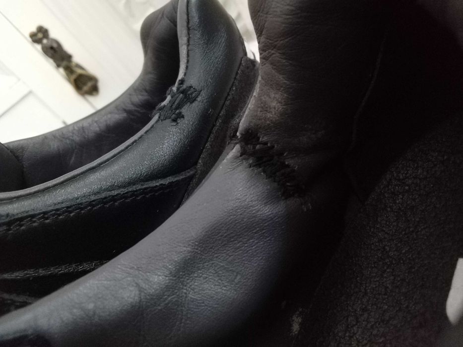 Hugo BOSS skórzane oryginalne sneakersy adidasy trampki męskie 42 buty