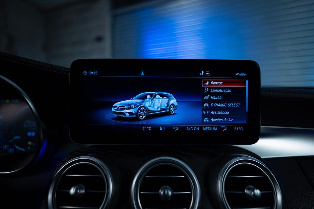 Mercedes-Benz c300de | AMG | Pack Night | Ambient | Autopilot | Full