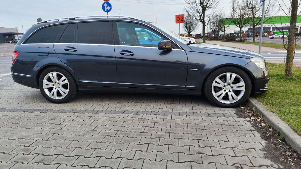 Mercedes C w204 kombi avantgarde automat