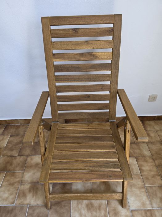 Cadeira Encosto Reclinável  / Lounge  Reclining Chair