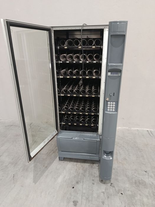Máquina de Vending Necta Snakky