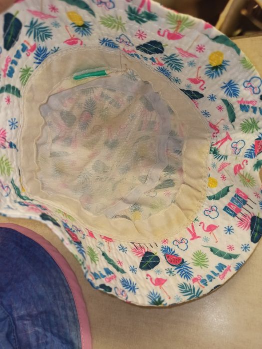 Zestaw 4szt czapek dziewczynka 98-104