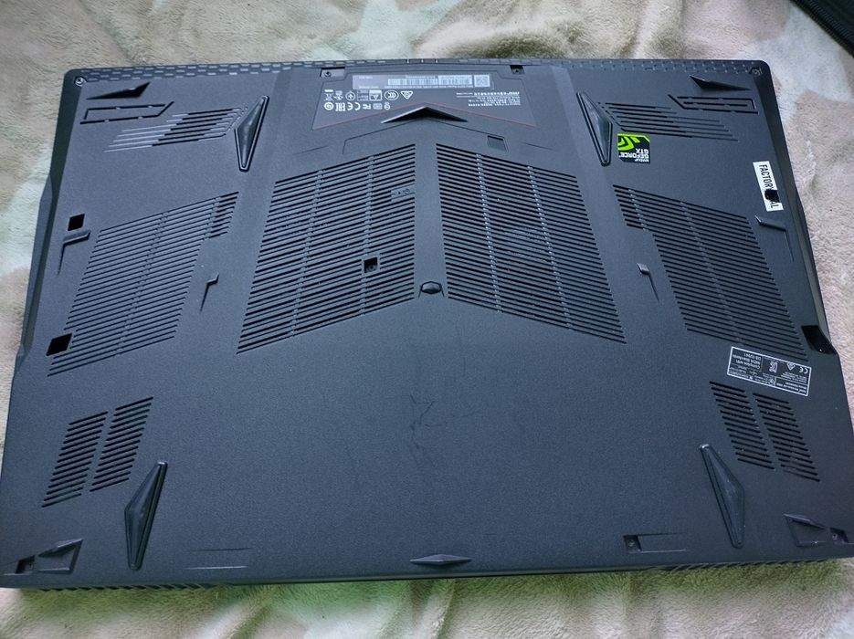 MSI GE73 Raider RGB 8RF