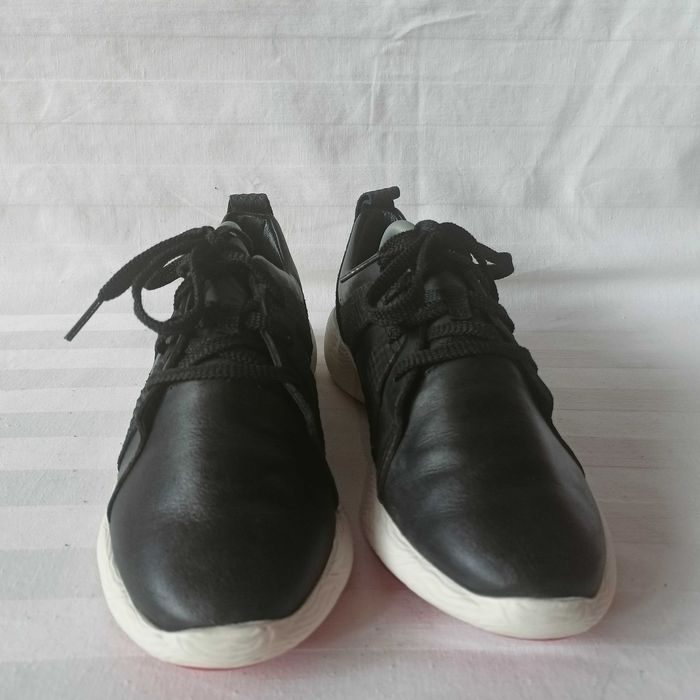 Clarks roz.39 /UK 5,5 D/ - dł. wkł.24,5 cm- skóra- stan bdb