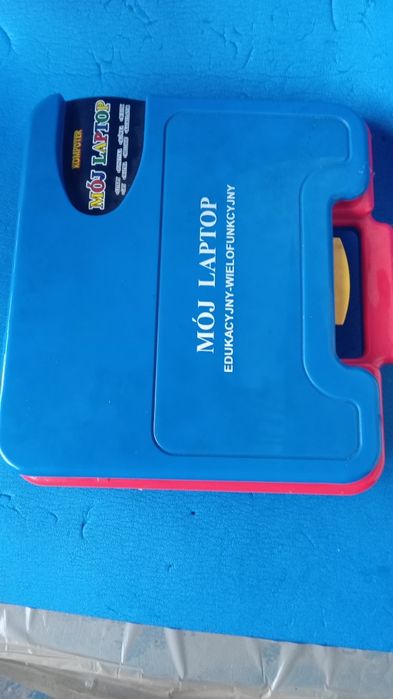 Tanio sprzedam zabawki, pluszaki itp, wszystko w ogłoszeniach