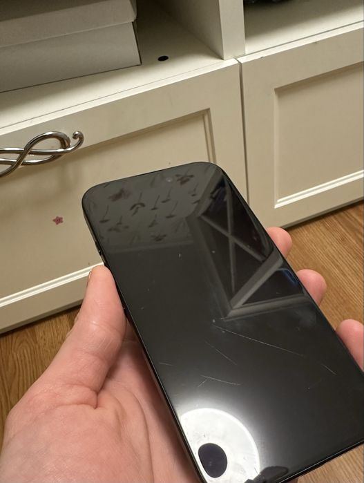 iPhone 16 128GB 100%