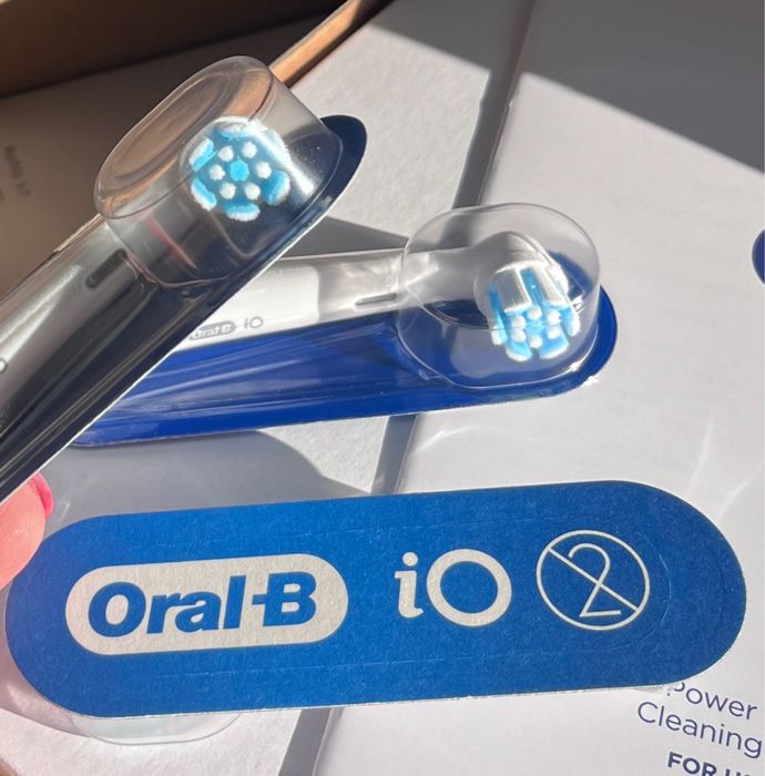 Оригінальні насадки іО, для дітей, дорослих.  Німеччіна. Oral B
