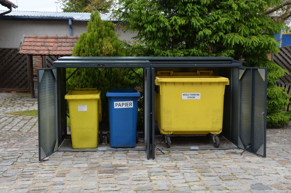 Wiata Altana Śmietnikowa Zabudowa Kontenera Kosza na odpady 660/1100 L