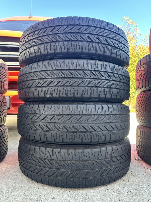 205/75/16C 113/111R Dunlop Econodrive Winter