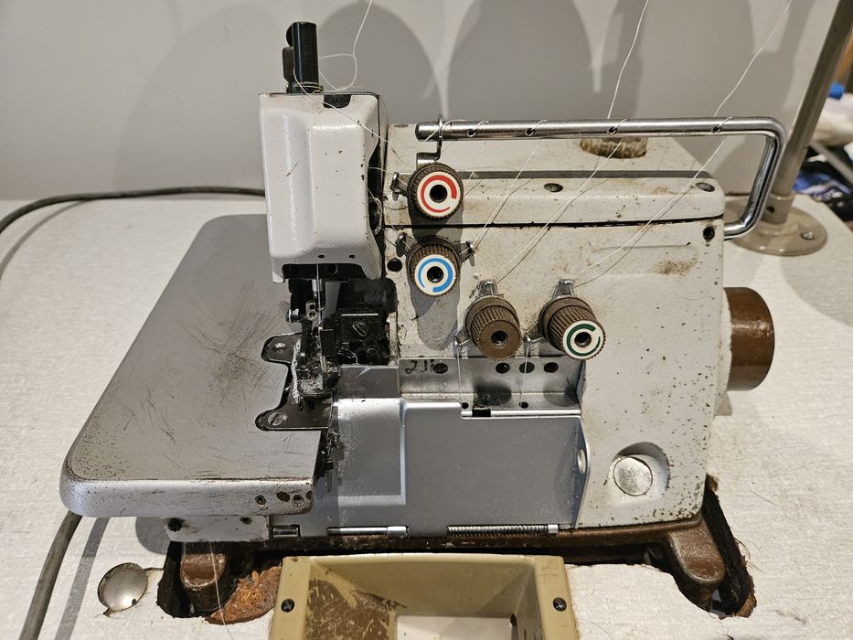 Maquina de coscorte