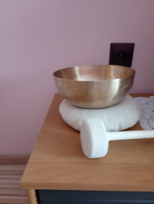 Masaż (shiatsu, dźwiękpterapia, relaksacyjny)