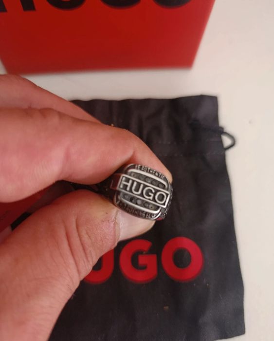 Anel Hugo boss original