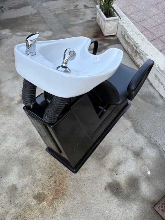 Rampa de Lavagem de Cabeleireiro