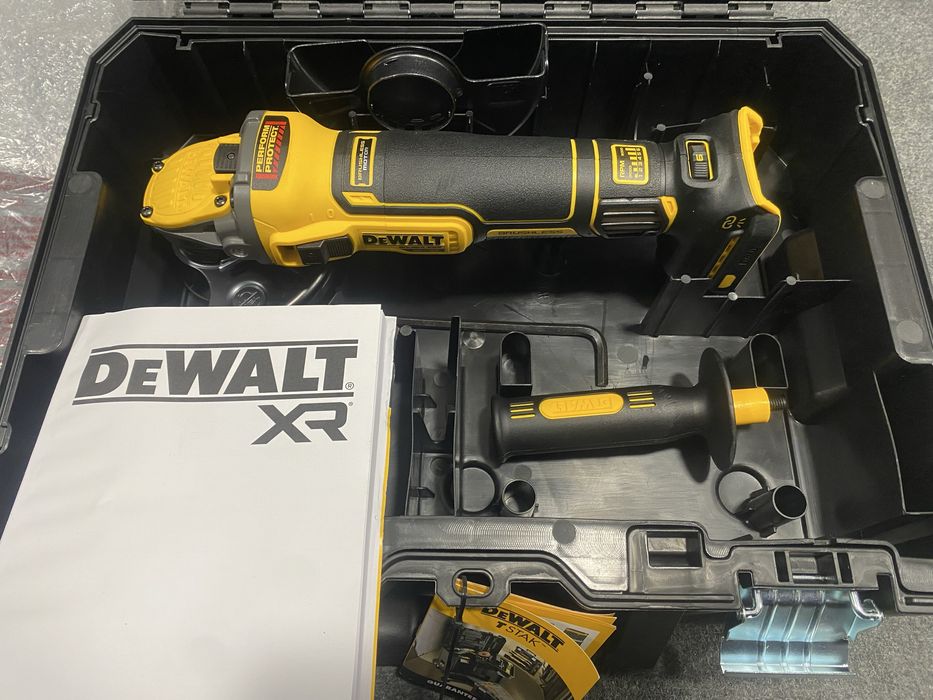 Акумуляторна кутова шліфувальна машина DeWALT DCG409VSNT девальт болга