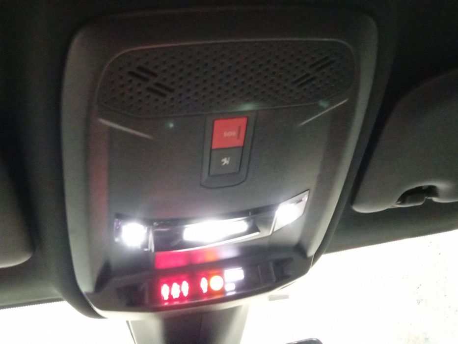 Plafonier frente PEUGEOT 208 II