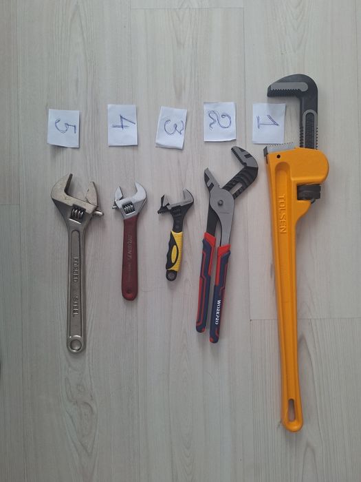 Розвідний ключ роздвижні клещі плоскогубці інструмент