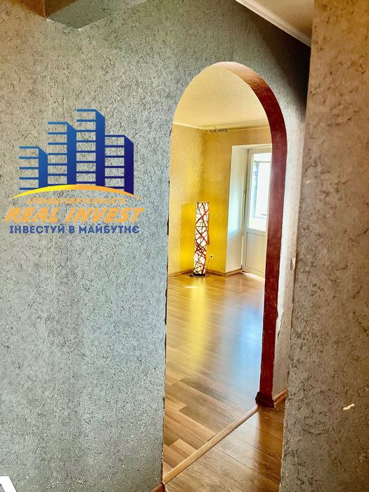 Продам 3 кімнатну квартиру  центр