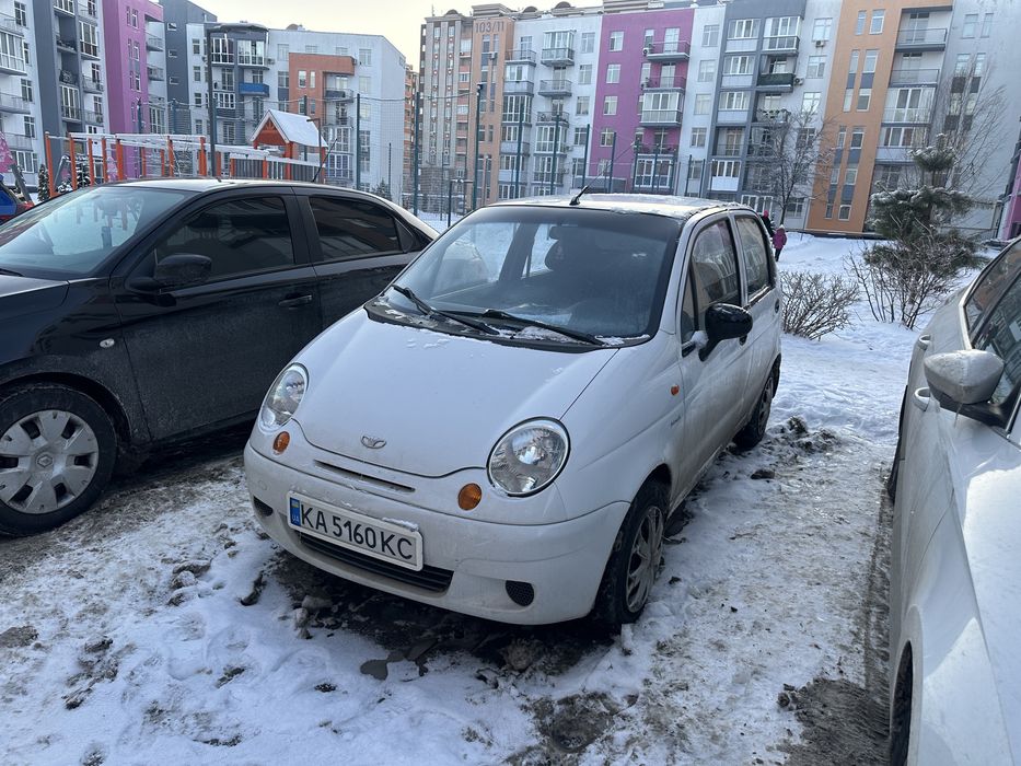 Без проблемний автомобіль! 
З документами порядок
Технічно в хорошому стані
Продаж у звʼязку з купівлею іншого авто
