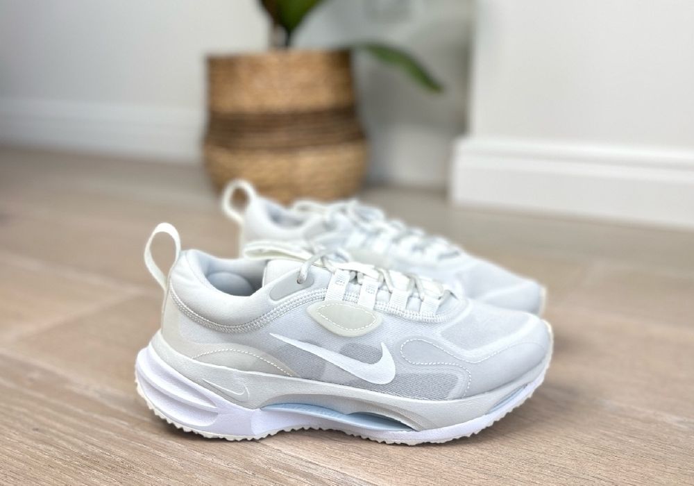 Топові кросівки Nike Spark  ( 36.5, 37.5, 38, 38.5, 39. 40, 40.5 рр.)